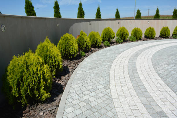 Best Cobblestone Driveway Pavers  in Bellflower, CA